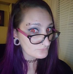 Meet your Posher, Krystal